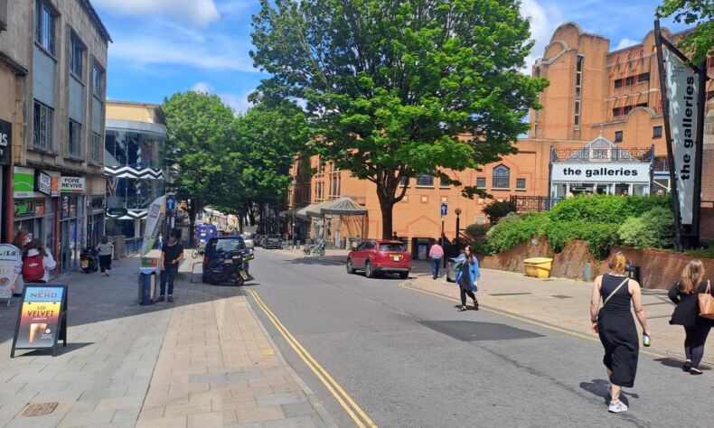 People walking and shopping in Union street Bristol